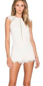 Saylor White Eyelet Open Back Romper Size Medium