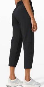 Lululemon  beyond the studio crop jogger black 6