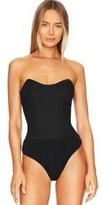 Superdown Stevie Sweetheart Bodysuit in Black