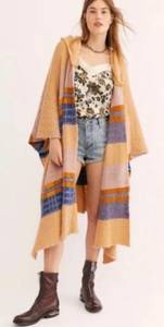 Mercer Hooded Kimono Blanket Poncho Tan & Blue