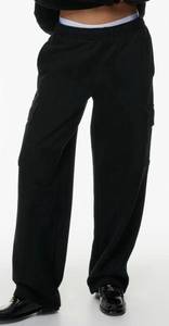 Aritzia cargo sweatpants!