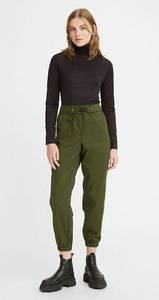 NWT LEVI’S BELTED JET SET JOGGERS GREEN