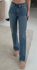 90s Straight Ultra High Rise Jeans