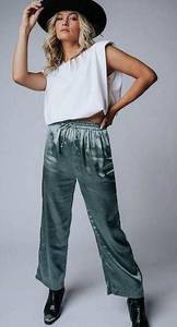 Satin Cropped Pants