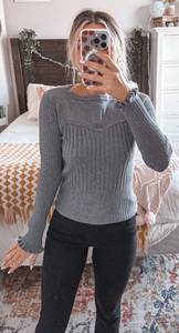 Gray Ribbed Longsleeve Sweater 