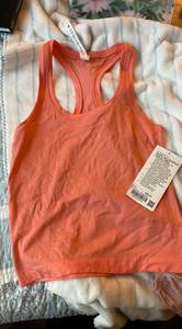 Lululemon Swiftly Tech Racerback Tank 2.0 Race Length