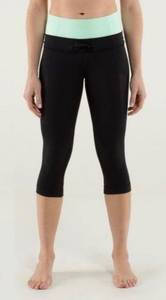 Lululemon  Bhakti Yoga Crop Black and Fresh Teal