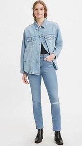 Levi’s 724 High-Rise Straight Jeans