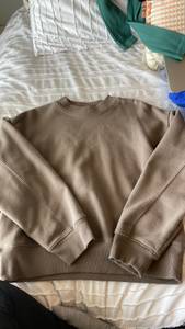 Brown Sweatshirt 