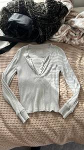 American Eagle Outfitters Long Sleeve Shirt