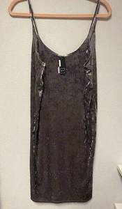 Brand new Womens Velvet Dress size Medium