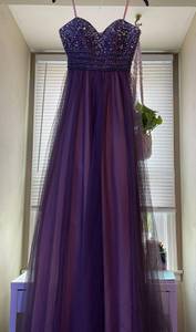 Ball Gown / Prom Dress