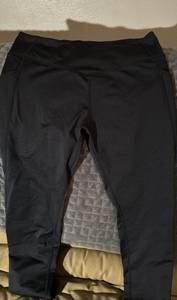 Fleece Lined Leggings With Pocket