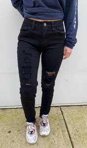 Black Ripped Jeans 