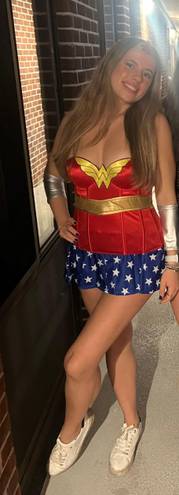 Wonderwoman costume NEW Red