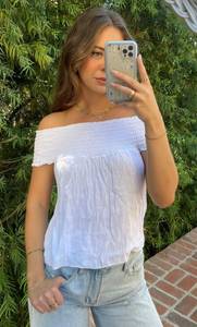 Brandy Melville off the shoulder top