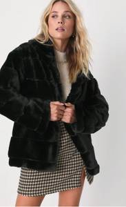 Cozy Queen Black Faux Fur Coat