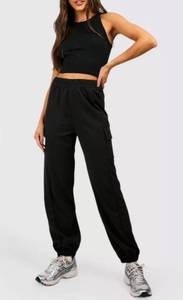 Boohoo NWT  CREPE CARGO JOGGERS