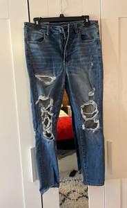 American Eagle Outfitters Ripped Jeggings