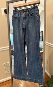 Seven7 Sexy Flare Denim Jeans Size 25