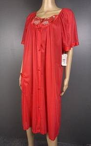 Vintage New Kelly Reed Size Small Red Housecoat Nightgown Nylon Buttons Granny