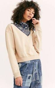 Free People  James Bandana Print Pullover Sweatshirt
Ecru Ivory Navy Blue size s