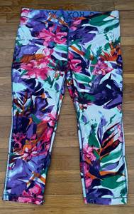 Floral Multicolored Adjustable Waist Back Pocket Capri Leggings, size L