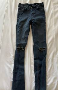 H&M Ripped Black Skinny Jeans