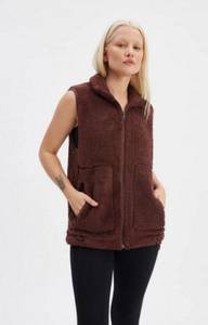 💕GIRLFRIEND COLLECTIVE💕 Recycled Fleece Vest ~ Raisin Brown Medium M NWT