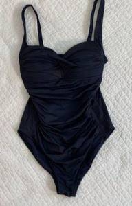 Bond-eye Navy Swimsuit