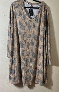 Glitzy Girls Boutique Size 3X Paisley Dress with Pockets Soft Knit Made USA