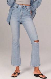 High Rise Cropped Jeans