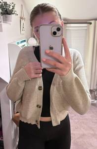 Cropped Cardigan