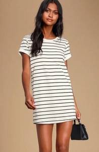 Lulus  small striped tshirt dress‎