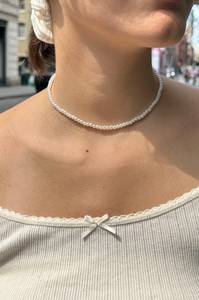 Brandy Melville Pearl Necklace