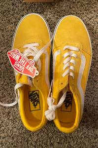 Vans Ward Sneakers New In Box