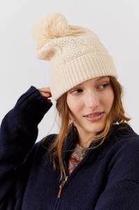 Urban Outfitters Demi Cable Knit Pom Beanie NWT - White