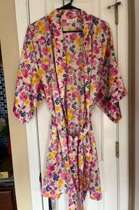 Vintage  Floral Silk Robe