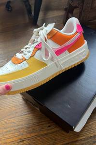 Nike WMNS  Air Force 1 Fontanka Summit White/ Hyper Pink/ Blanc Sommet/Hyper Rose