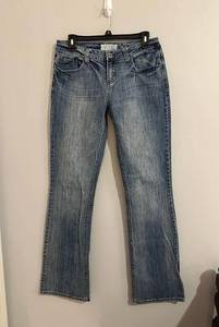 Maurice's 789  Taylor bootcut jeans Sz. 9/10 Stretch EUC