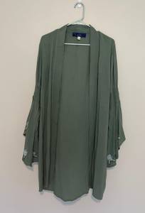 size S  green cardigan