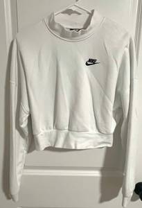 Nike Cropped Sweatshirt