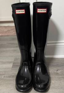 Hunter Original Tall Gloss Rain Boot Black