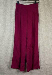 Elliatt Unwrapped Ribbed Pant in Berry Split Front Pants Size M