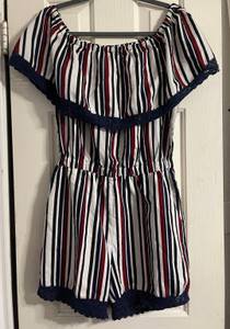 Off The Shoulder Stripped Romper