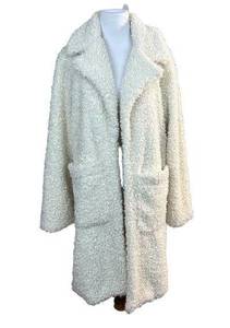 Tiger Mist Teddy Coat Jacket Medium Ivory‎ Pockets Clasp Closure Statement