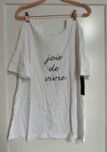 Banana Republic NWT  French Words Short Sleeve Graphic Tee white size Large