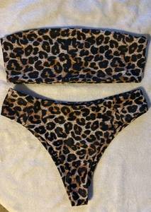 2 Piece Cheeky Bandeau Cheetah Leopard Animal Print Bikini Sexy Women’s Medium