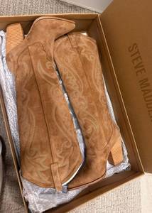 Steve Madden Lasso Cowboy Boots