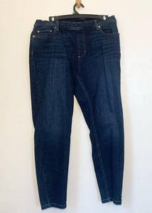 L.L. Bean BeanFlex skinny leg dark blue pull on jeans size 16p